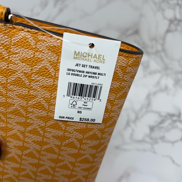 Michael Kors Avril Small Satchel And Wallet - Picture 13 of 15